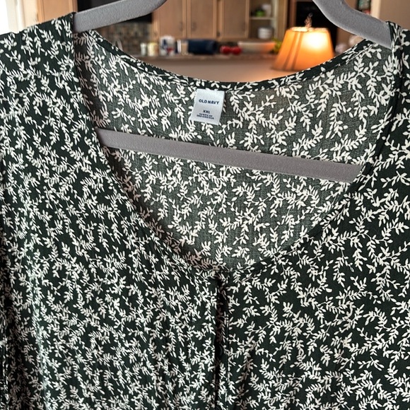 Floral Green and White Maxi Dress - Picture 6 of 6